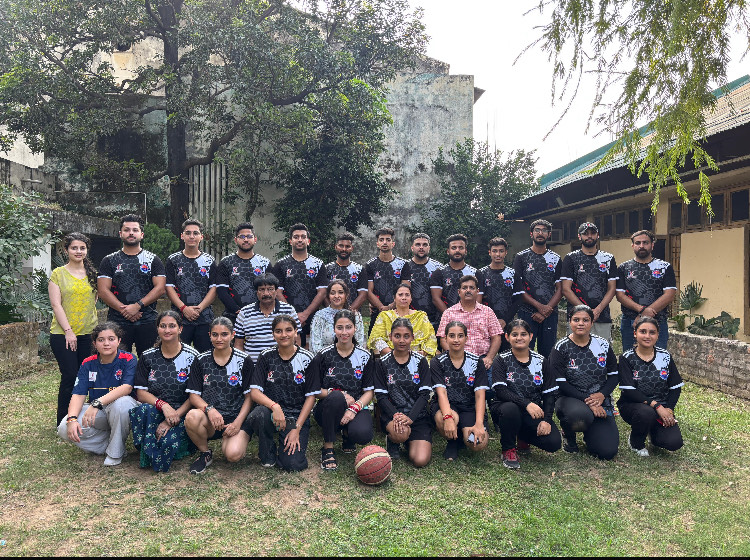 J&K Roll Ball team leaves for Indore